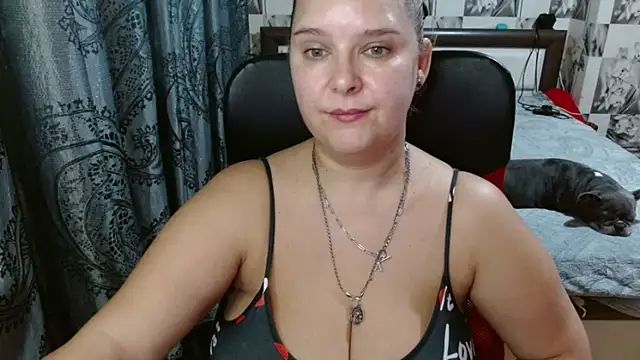 Boolochka's cam snapshot