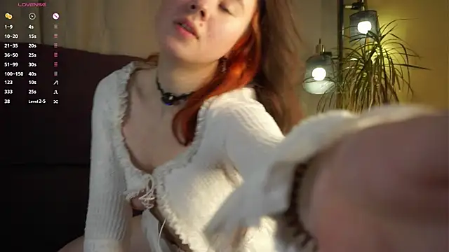 AlbertaClack's cam snapshot