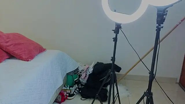 nami_sweet_'s cam snapshot