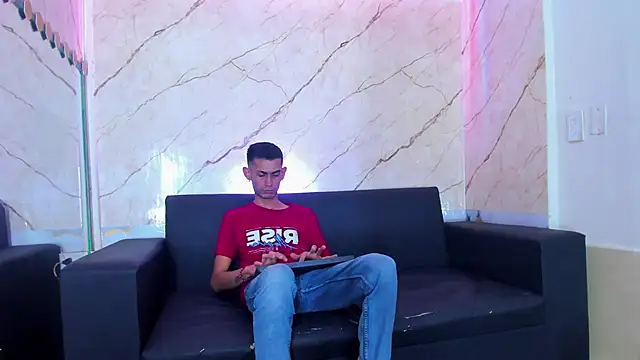 Golldens_Dreamss's cam snapshot