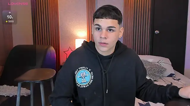 james_jonnes's cam snapshot