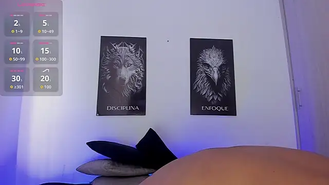 JohanSmith live sex cam