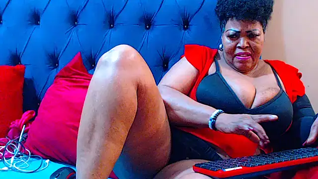 ebonycandy10 live sex cam