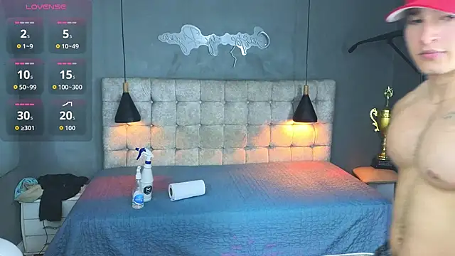 Horny_nick18 live sex cam