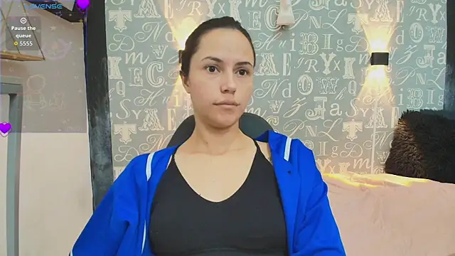 Lindsey8's cam snapshot