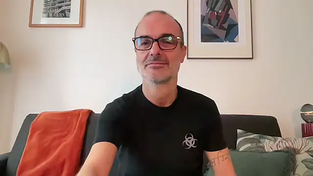 Milkywaymen live sex cam