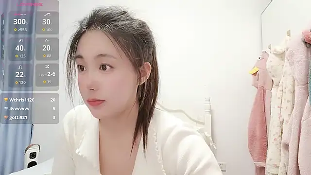 Luna_868 live sex cam