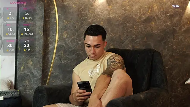 Ryan_Hunt live sex cam