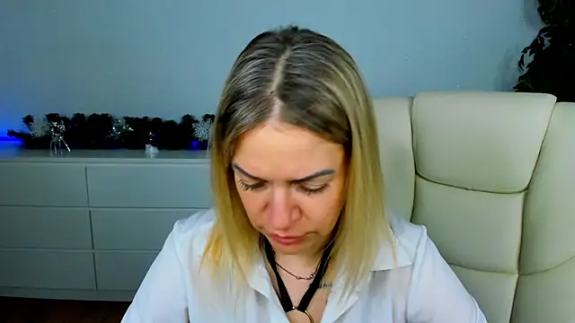 Anna_Snows's cam snapshot