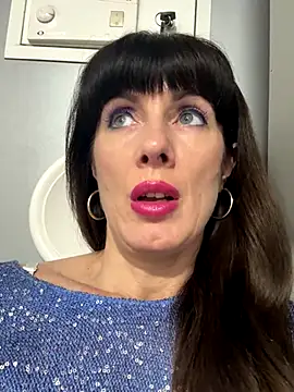 LadyLuxLover's cam snapshot