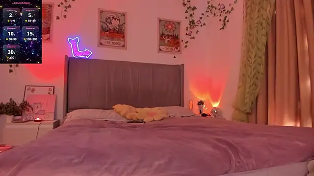 Whitekitty-exe's cam snapshot