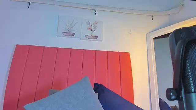 valen_rose0's cam snapshot