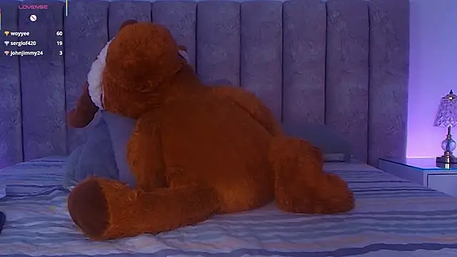 sara_lopee1's cam snapshot