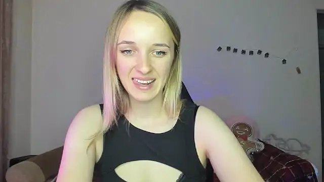 RouseReed's cam snapshot