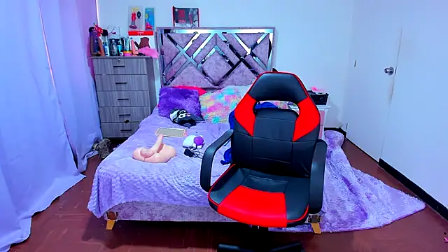 Luna_Analya's cam snapshot