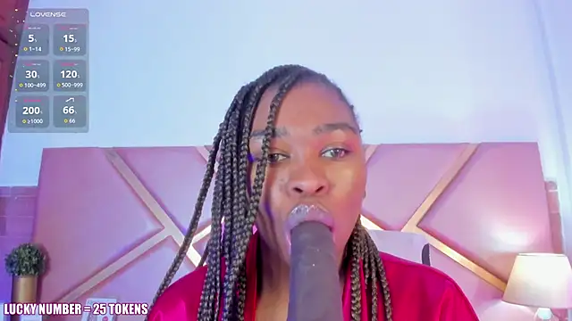 SophieSinclair's cam snapshot