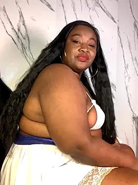 Candy_Brown69's cam snapshot