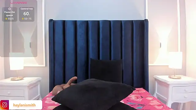 HAYLANISMITH's cam snapshot