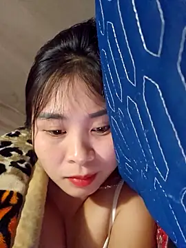 Squirrel-Pear's cam snapshot