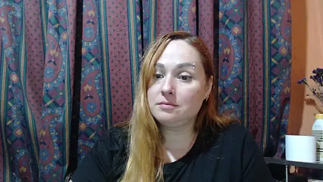 Foxy_Kate3333's cam snapshot