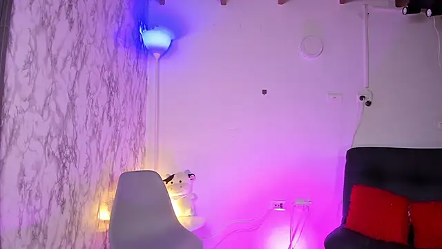 chloe_blue's cam snapshot