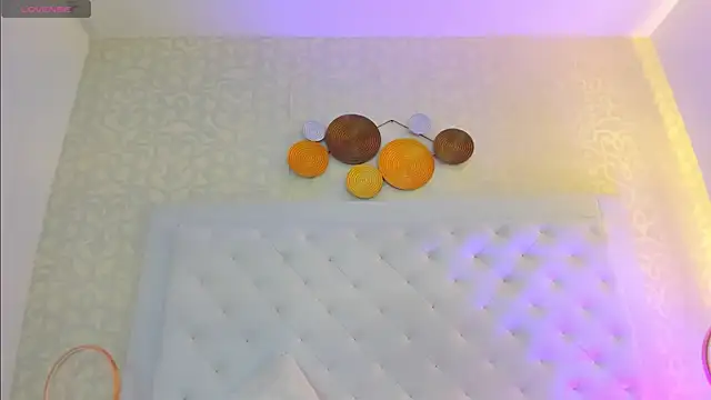 debora_scoot's cam snapshot