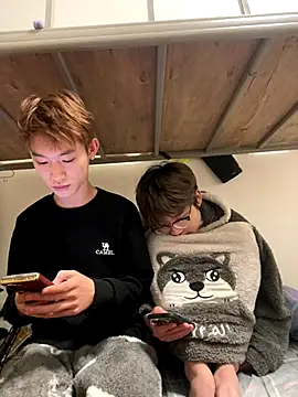 Delicious-boys-001 live sex cam