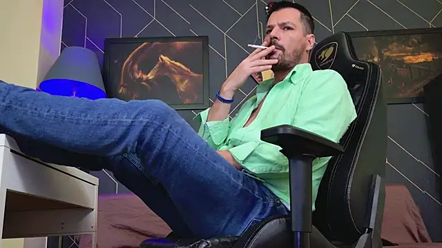 ChrisKox's cam snapshot