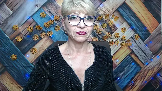 EllaBonito's cam snapshot