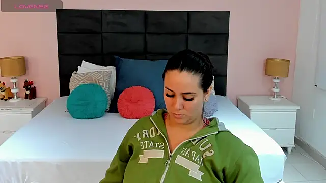 MadisonJenner's cam snapshot