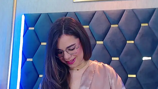 ThaniaJones's cam snapshot