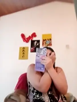 LucyPetit's cam snapshot