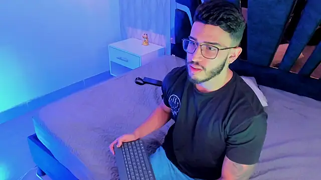 Liam_Kleiin's cam snapshot