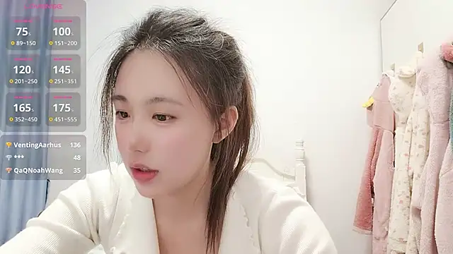 Luna_868's cam snapshot