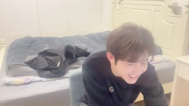 xlong00099's cam snapshot