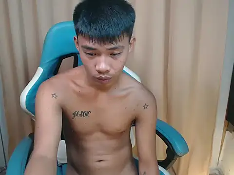 urasianjason's cam snapshot