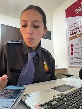 Emily-7_ live sex cam