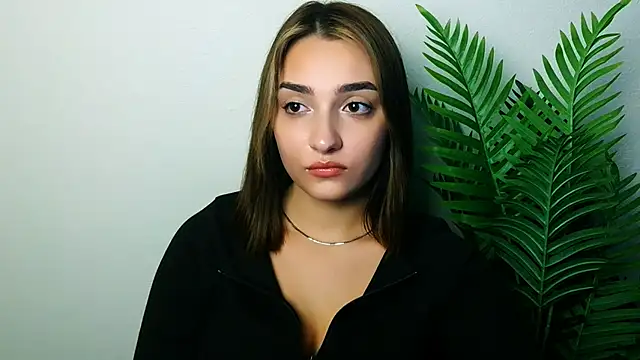 veryshygirl's cam snapshot