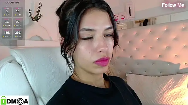 zoe_sexy_latin_19's cam snapshot