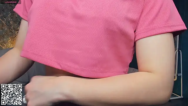 MondoNeko's cam snapshot