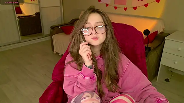 BellaSink's cam snapshot