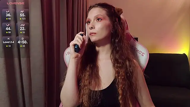 Charly_Fox's cam snapshot