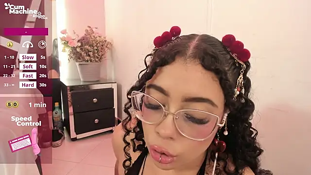 antonelllepiercee's cam snapshot