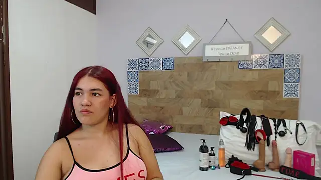 kylieBensoon's cam snapshot