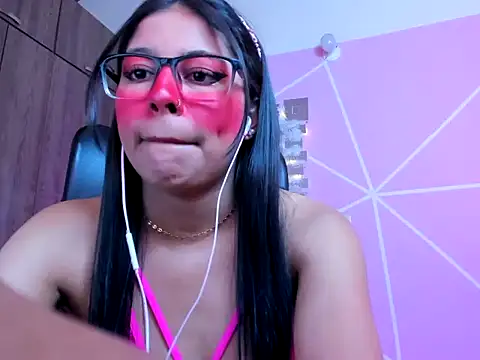 _ALLYSON18_'s cam snapshot