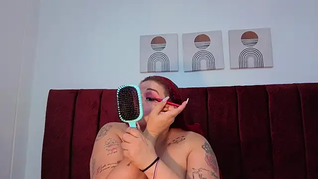 selena_castillo's cam snapshot