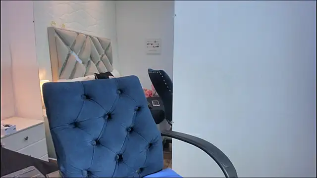 raquell_moore's cam snapshot