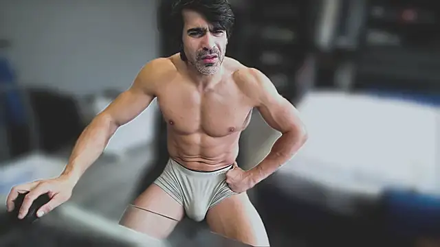 latinoo23bom's cam snapshot