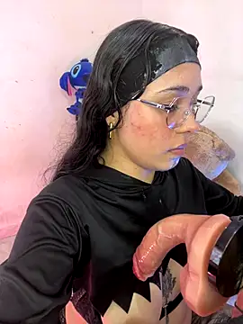 Emma_Winslow's cam snapshot