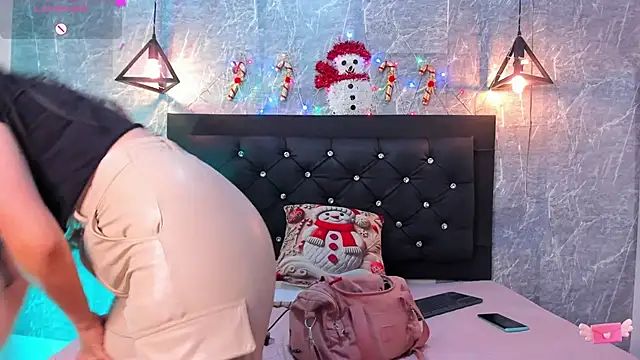 emberhodson's cam snapshot